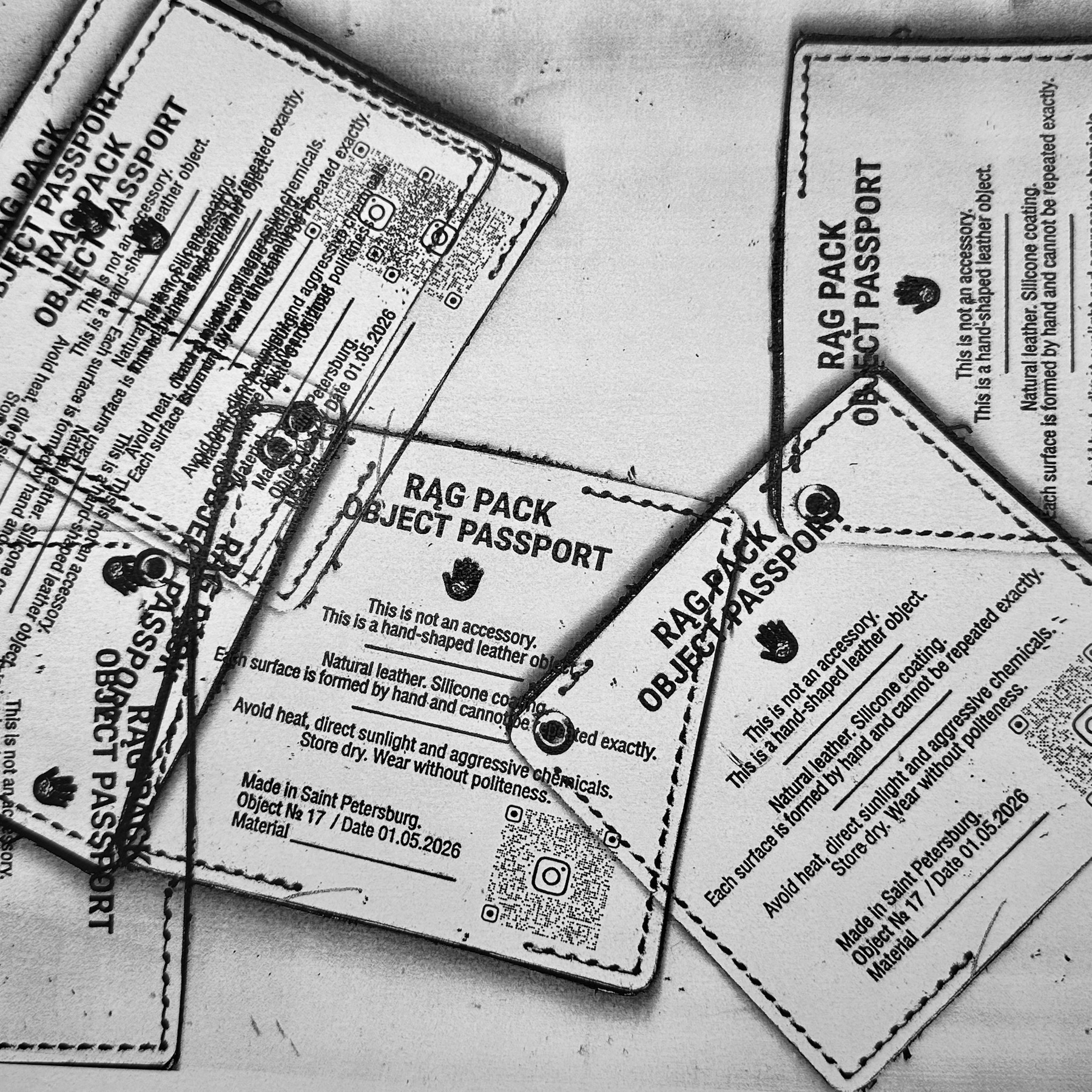 Черно-белые бирки RAG PACK object passport